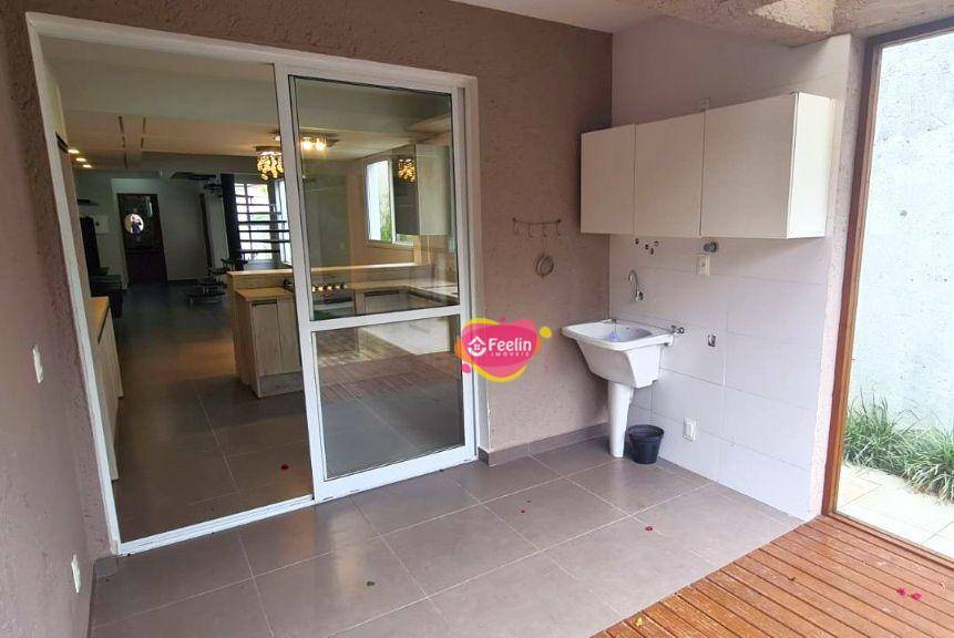 Casa à venda com 3 quartos, 180m² - Foto 7