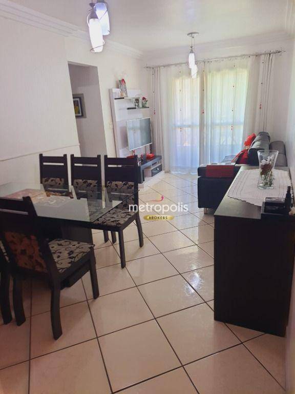 Apartamento à venda com 2 quartos, 70m² - Foto 1