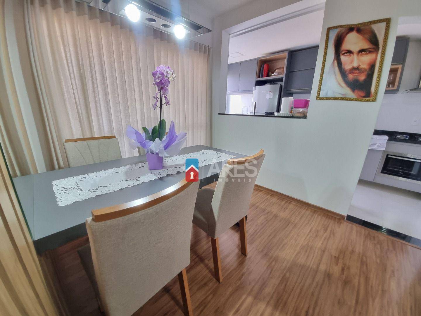 Apartamento à venda com 2 quartos, 65m² - Foto 3