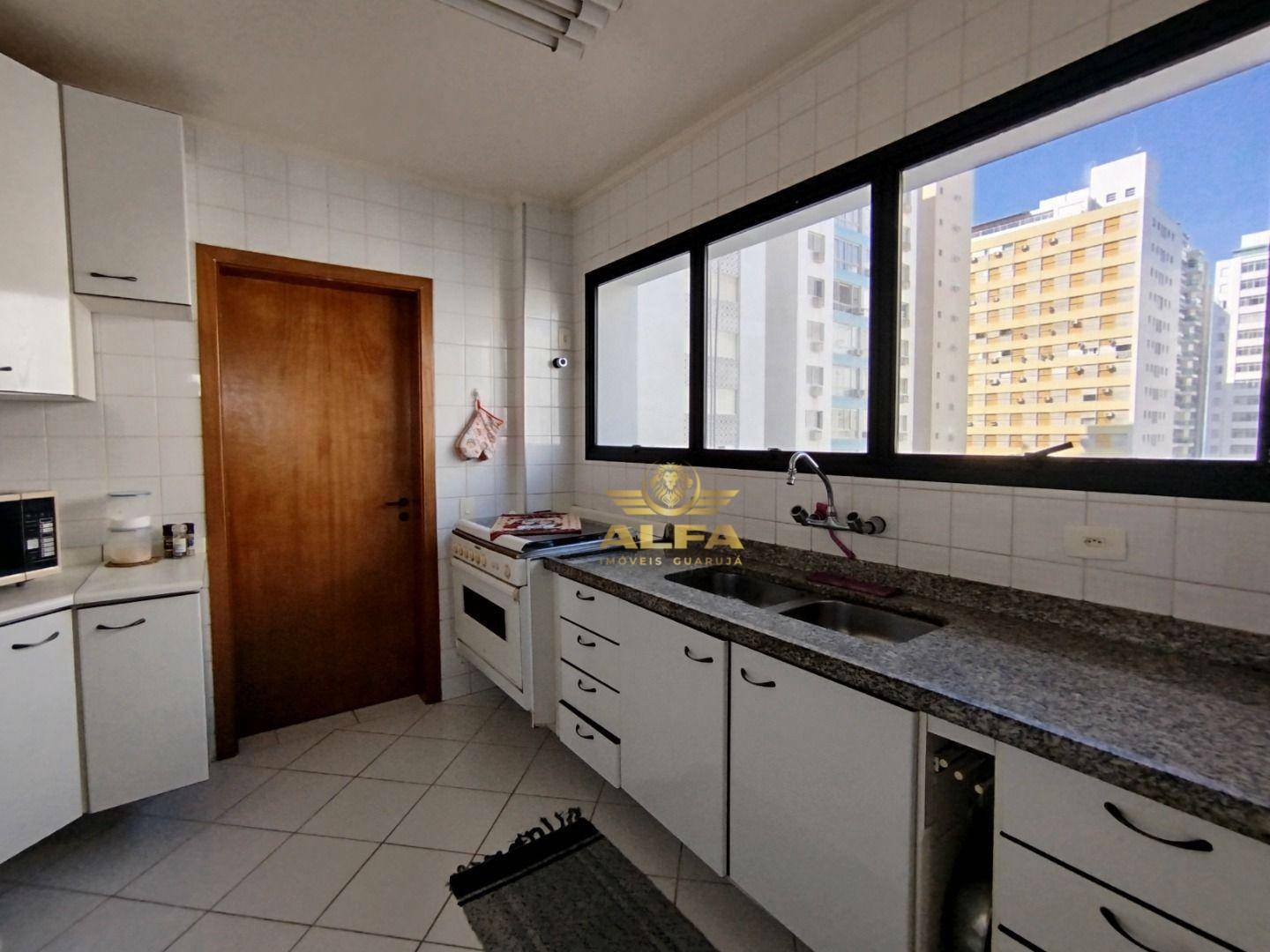 Apartamento à venda com 4 quartos, 140m² - Foto 28