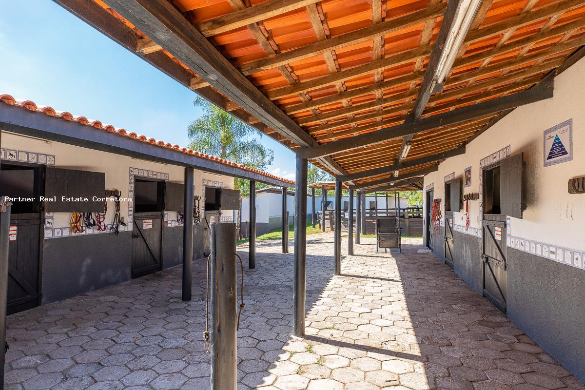 Fazenda à venda com 3 quartos, 133100m² - Foto 24