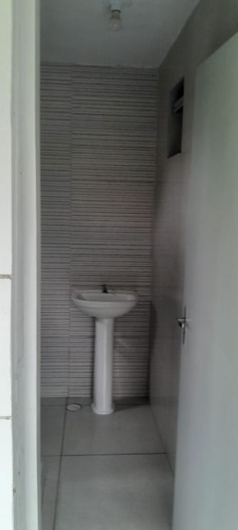 Apartamento para alugar com 3 quartos, 120m² - Foto 12