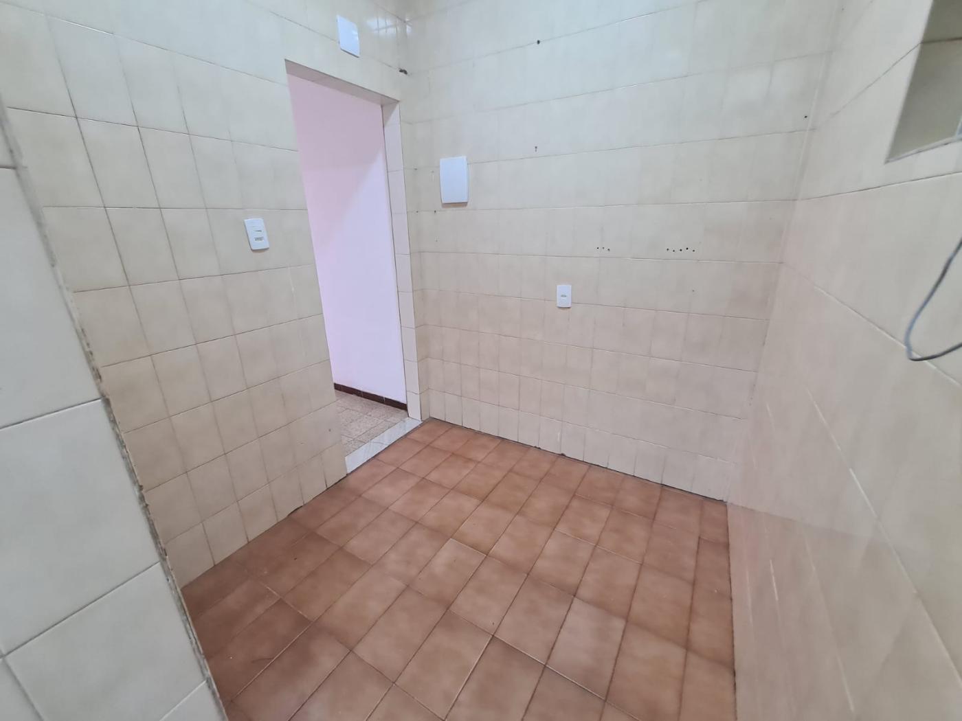 Apartamento à venda com 2 quartos, 70m² - Foto 5