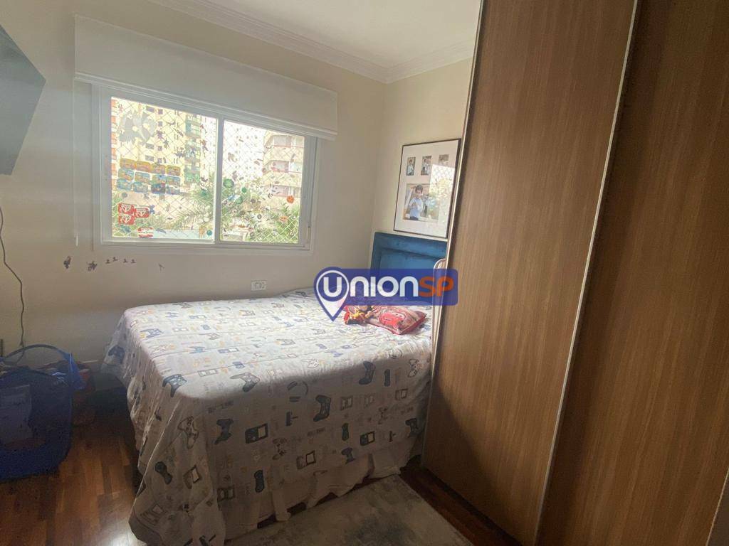 Apartamento à venda com 3 quartos, 200m² - Foto 10