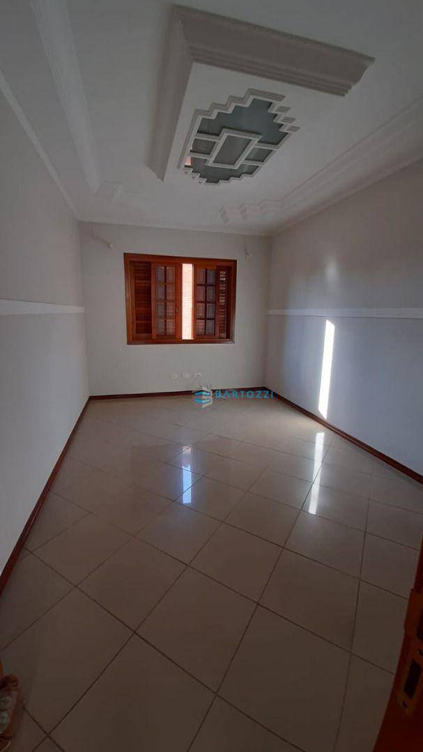 Sobrado à venda com 4 quartos, 373m² - Foto 30