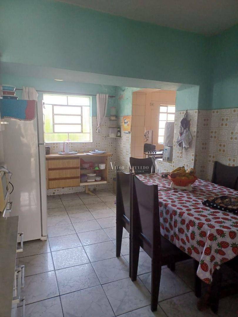 Casa à venda com 3 quartos, 138m² - Foto 6