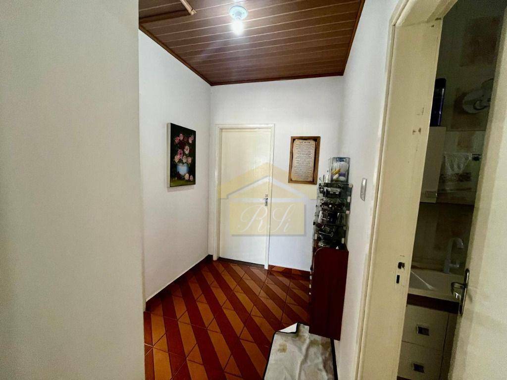 Casa para alugar com 2 quartos, 70m² - Foto 15