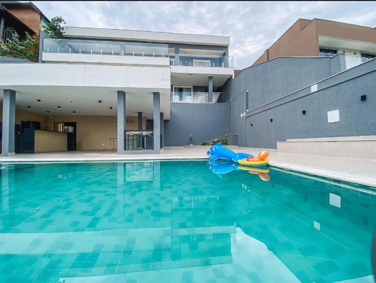 Casa de Condomínio à venda com 5 quartos, 700m² - Foto 2