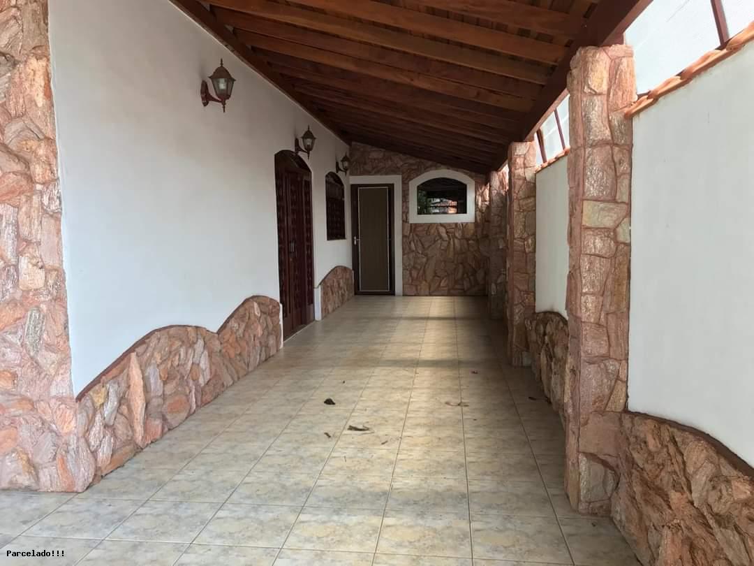 Casa à venda com 2 quartos, 200m² - Foto 13