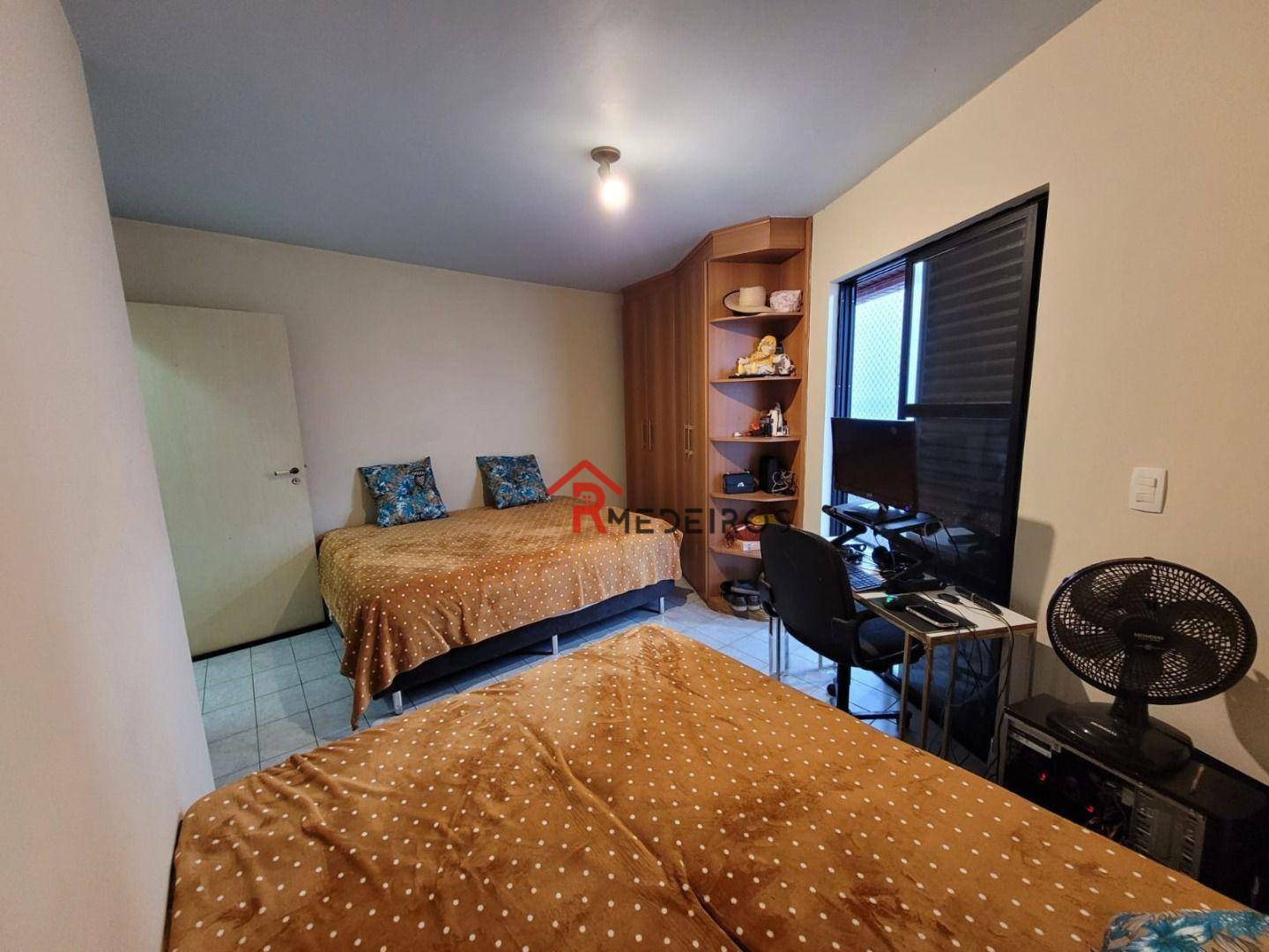 Apartamento à venda com 2 quartos, 95m² - Foto 16