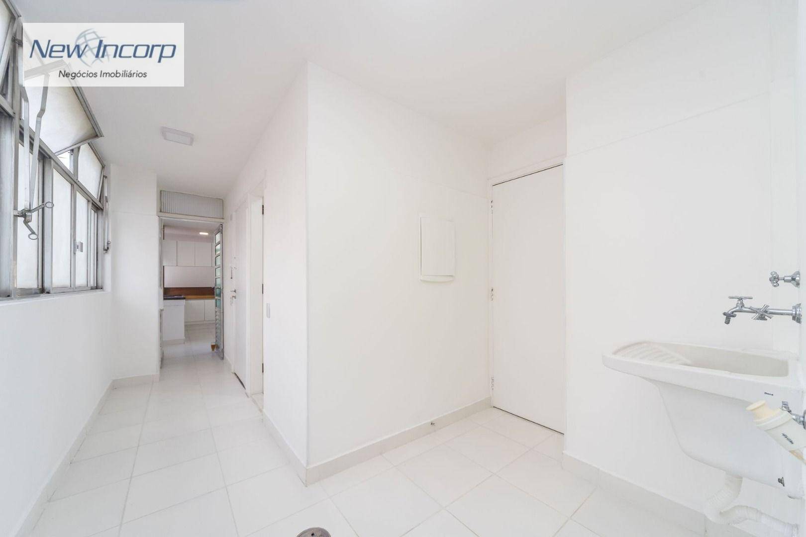 Apartamento à venda com 3 quartos, 198m² - Foto 23