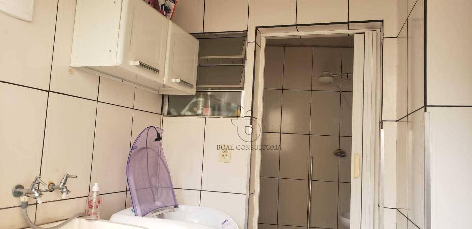 Casa à venda com 3 quartos, 150m² - Foto 14