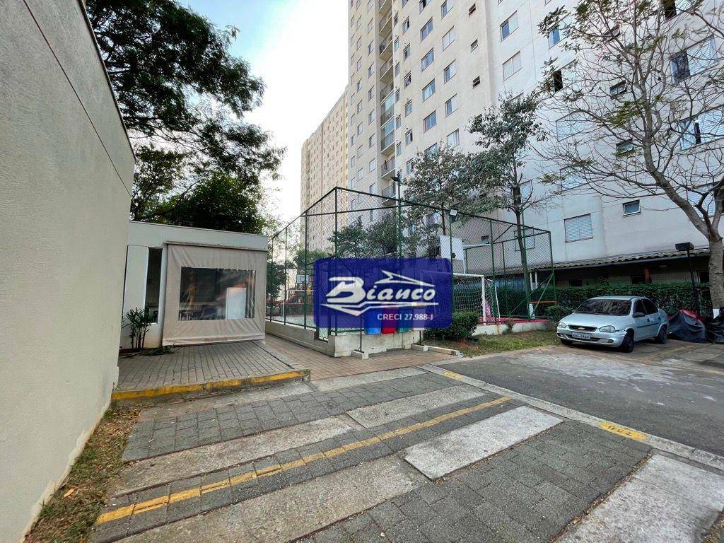 Apartamento para alugar com 2 quartos, 43m² - Foto 42