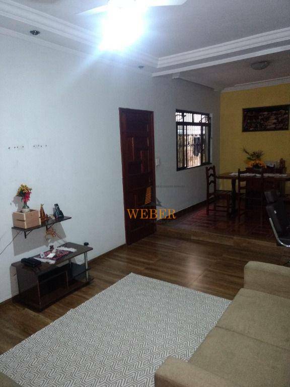 Sobrado à venda com 4 quartos, 145m² - Foto 3