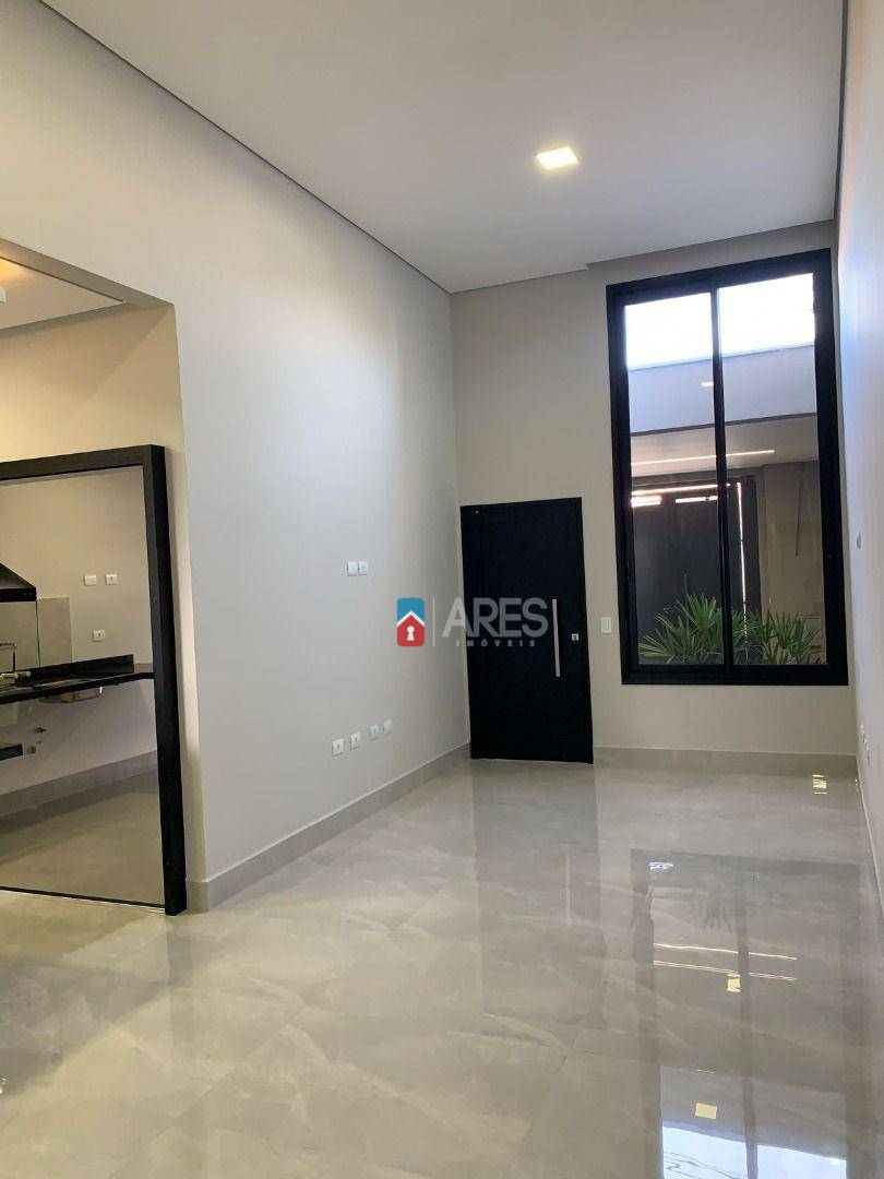 Casa à venda com 3 quartos, 140m² - Foto 3