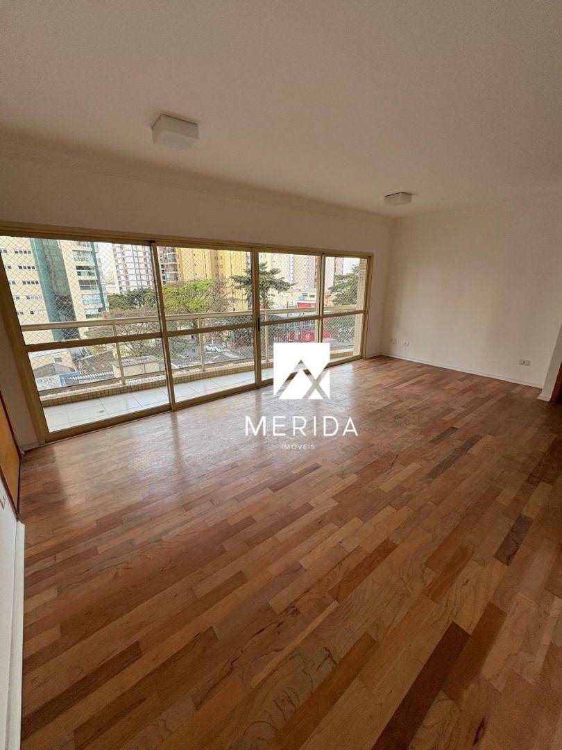 Apartamento para alugar com 3 quartos, 125m² - Foto 3