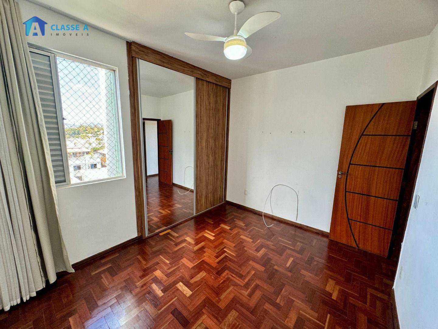 Apartamento à venda com 3 quartos, 98m² - Foto 12