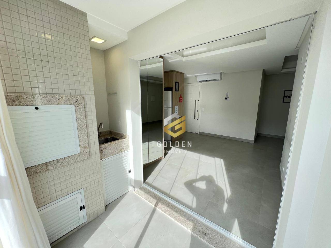 Apartamento à venda com 3 quartos, 75m² - Foto 11