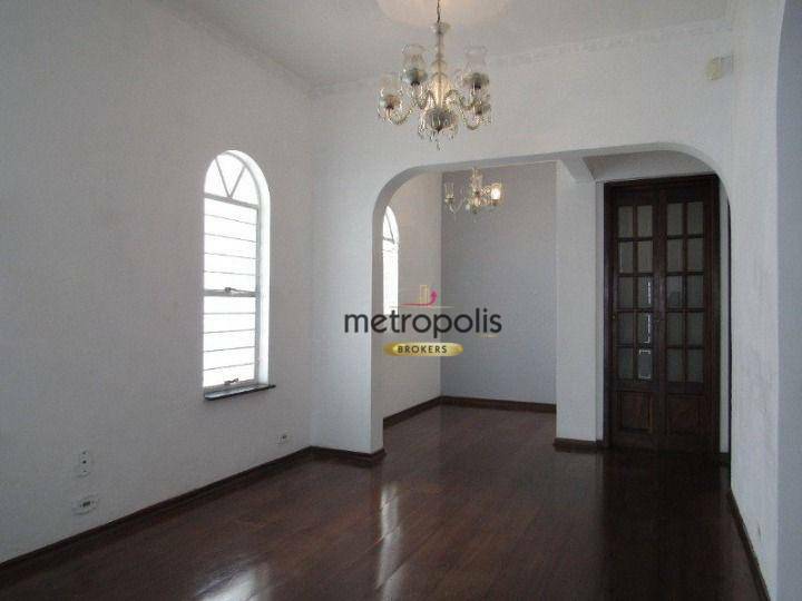 Sobrado à venda com 3 quartos, 223m² - Foto 1