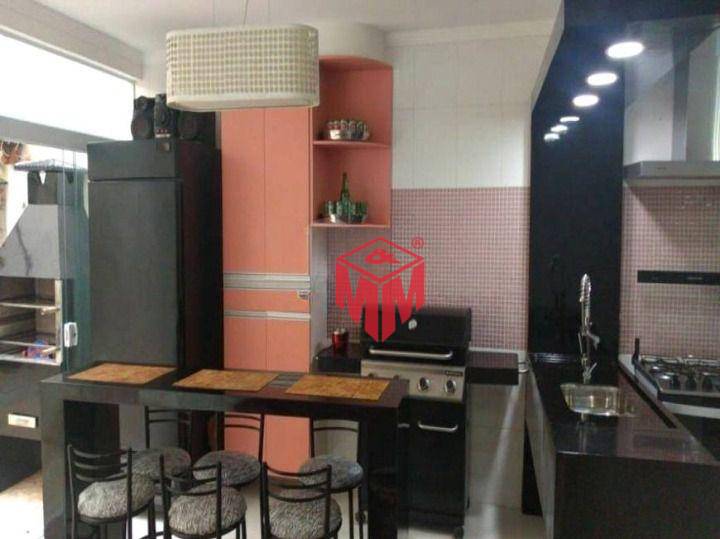 Sobrado à venda com 3 quartos, 180m² - Foto 20