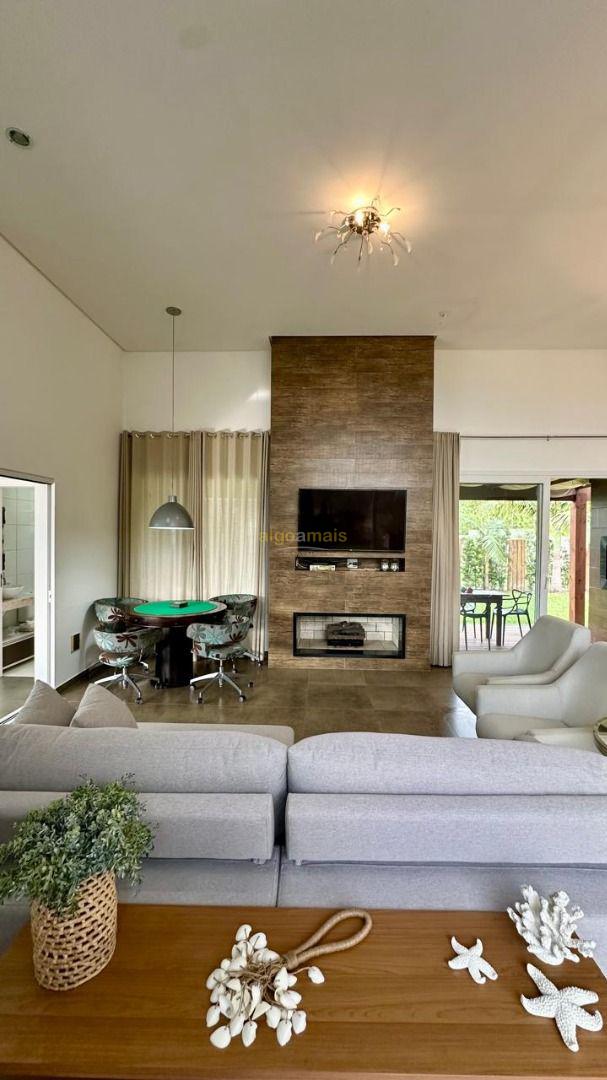 Casa de Condomínio à venda com 4 quartos, 240m² - Foto 22