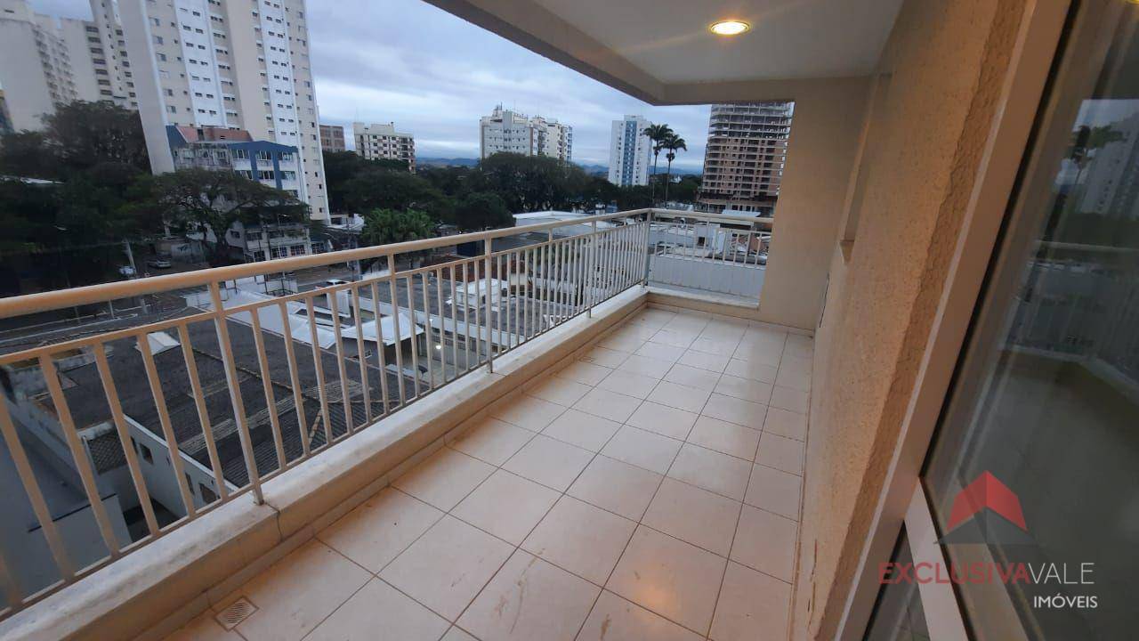 Apartamento à venda com 3 quartos, 103m² - Foto 8