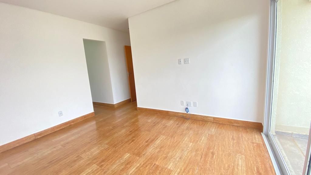 Casa à venda com 3 quartos, 300m² - Foto 24