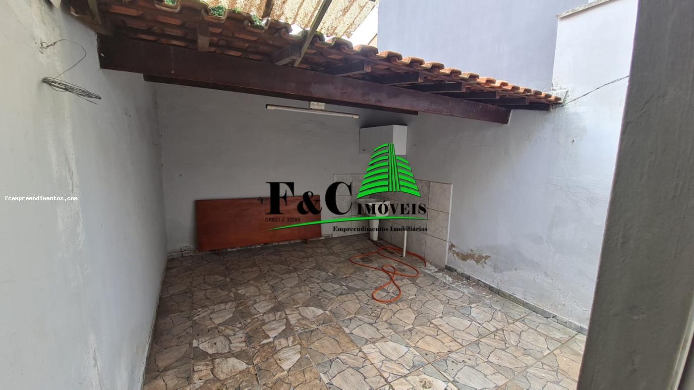 Casa à venda com 1 quarto, 67m² - Foto 19