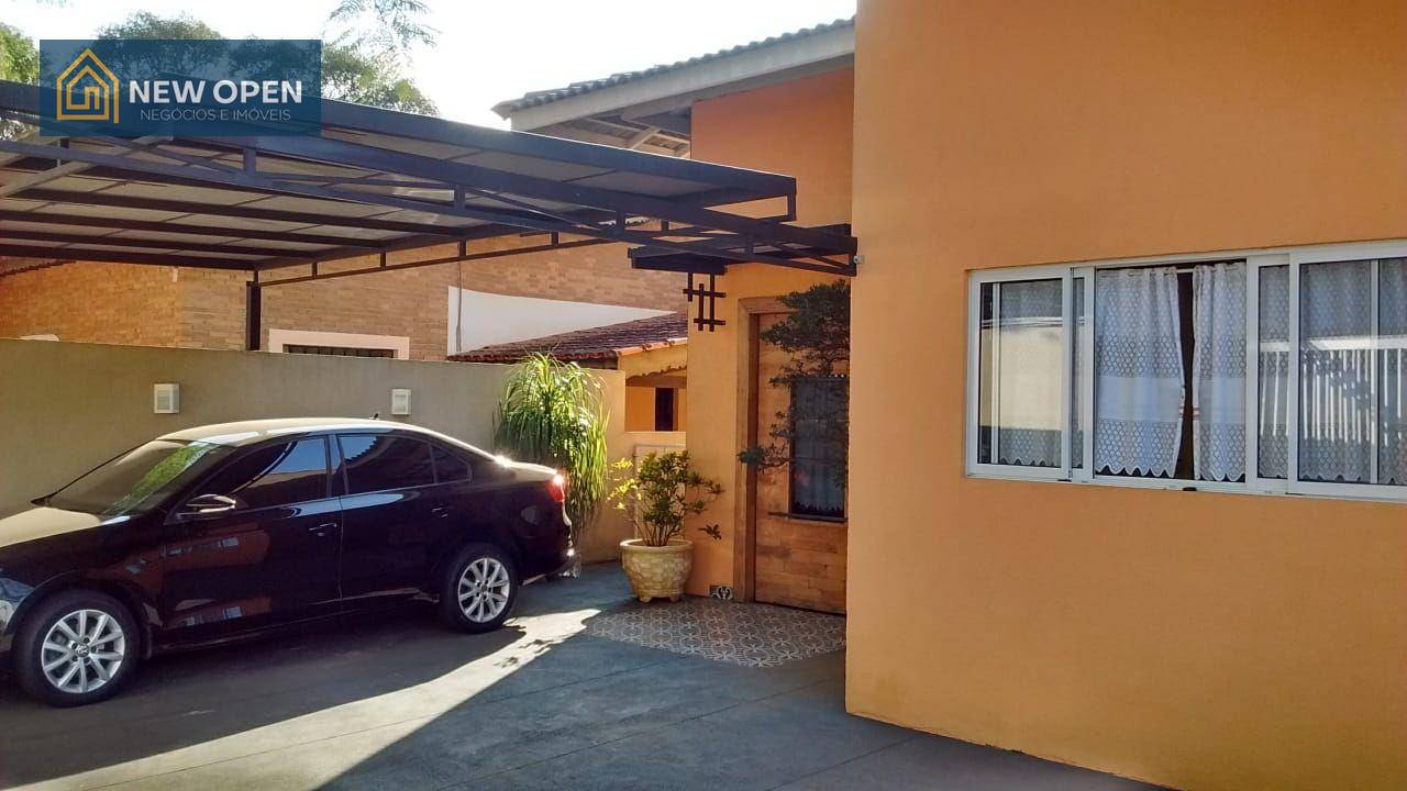 Casa à venda com 4 quartos, 200m² - Foto 14