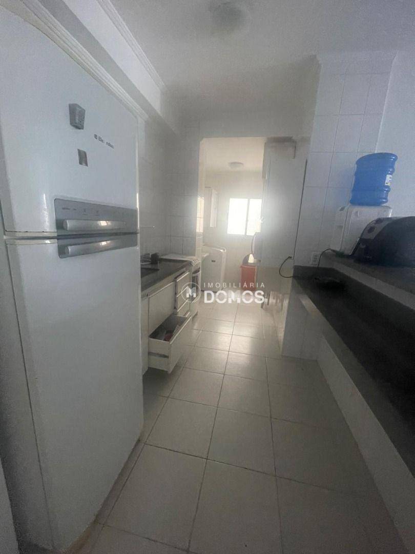 Apartamento à venda com 2 quartos, 70m² - Foto 22