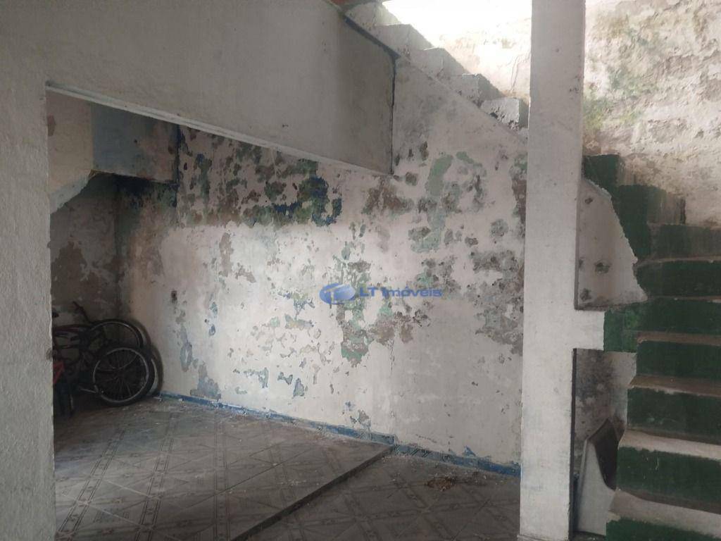 Casa à venda com 1 quarto, 142m² - Foto 5