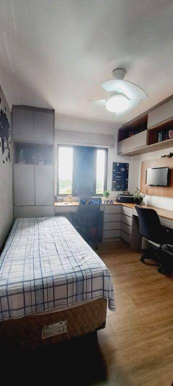 Apartamento à venda com 3 quartos, 90m² - Foto 19