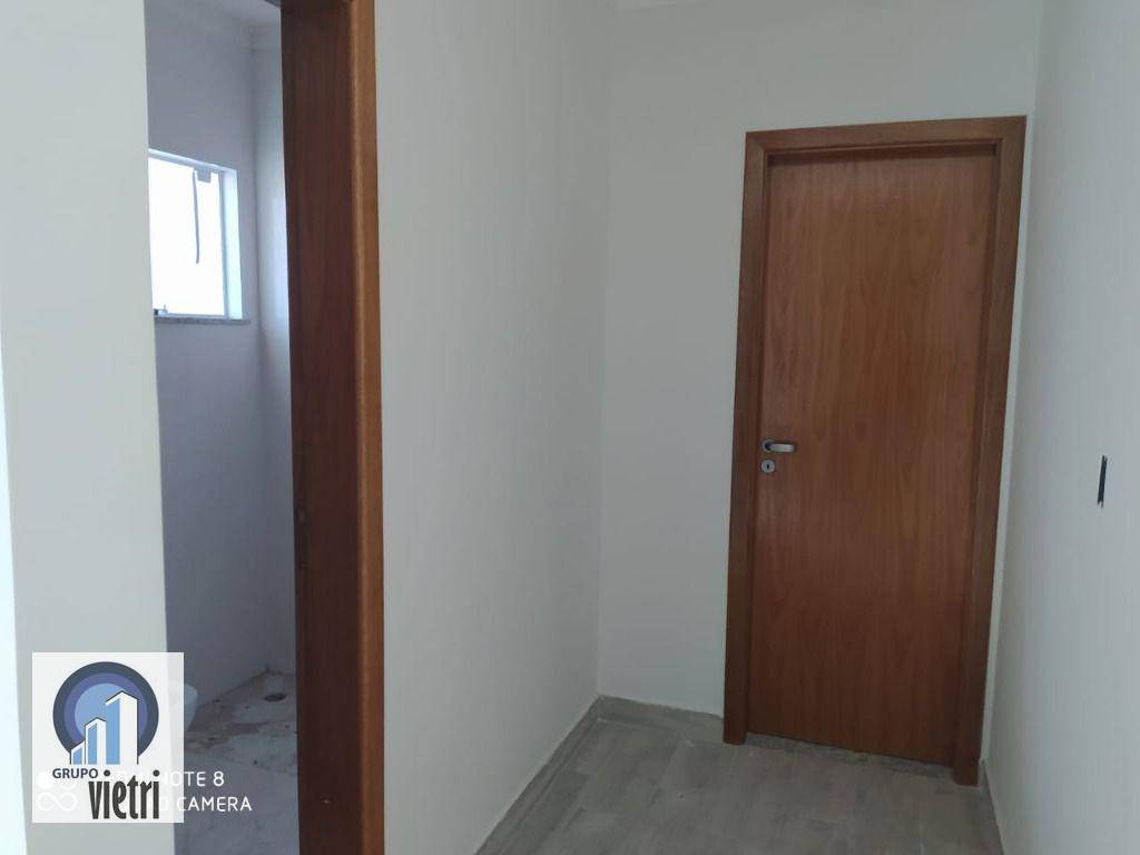 Sobrado à venda com 3 quartos, 200m² - Foto 9