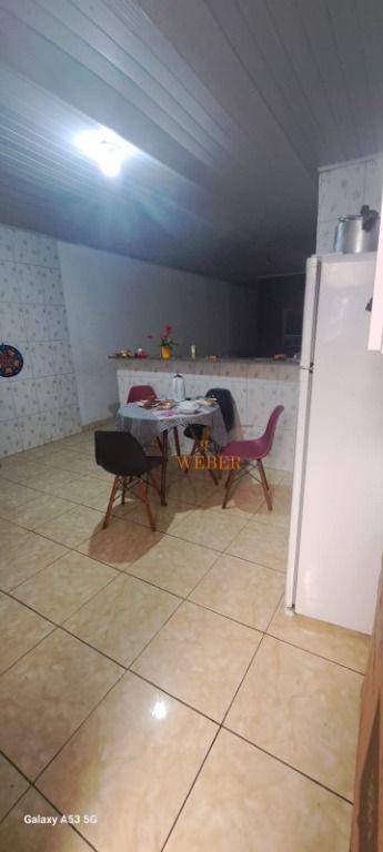 Sobrado à venda com 2 quartos, 189m² - Foto 32