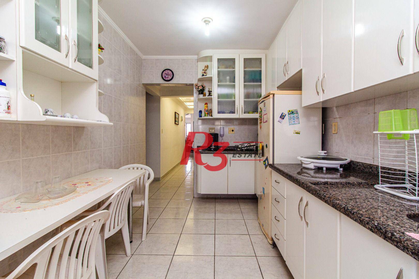 Apartamento à venda com 3 quartos, 140m² - Foto 13