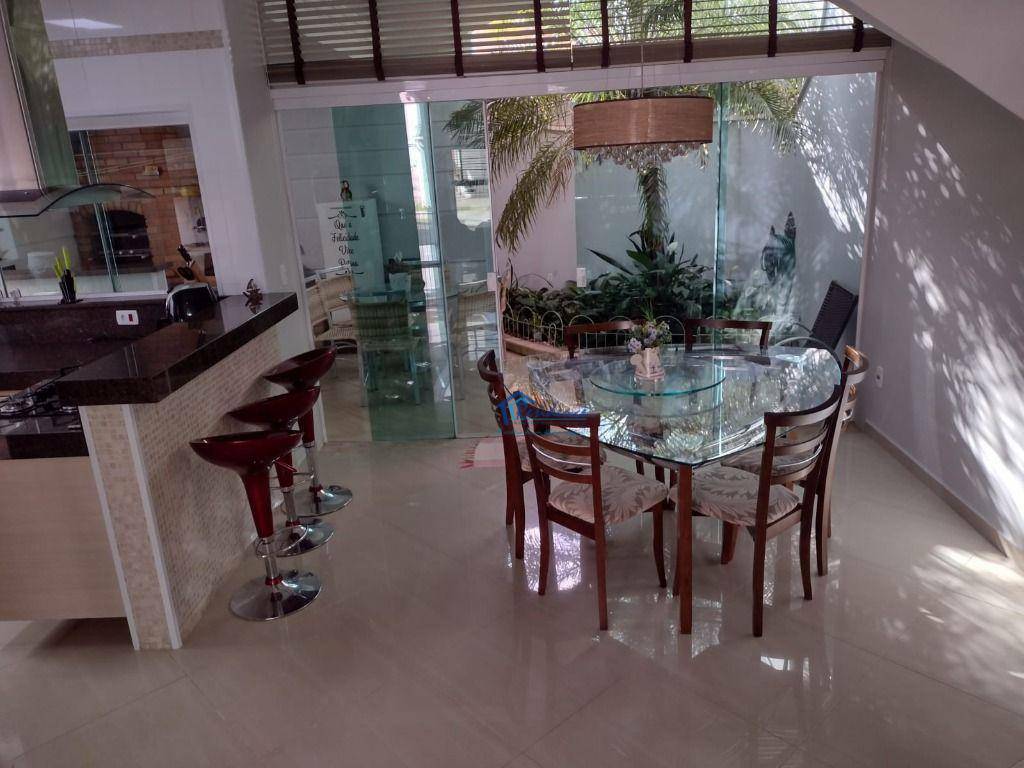 Sobrado à venda com 2 quartos, 186m² - Foto 29