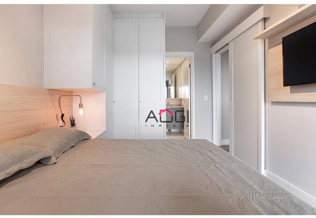 Apartamento à venda com 2 quartos, 76m² - Foto 11