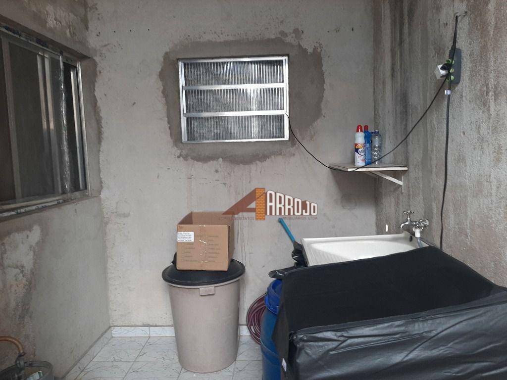 Sobrado à venda com 3 quartos, 150m² - Foto 9