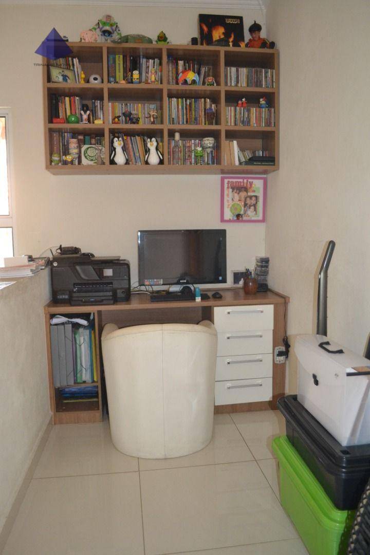 Sobrado à venda com 4 quartos, 160m² - Foto 5