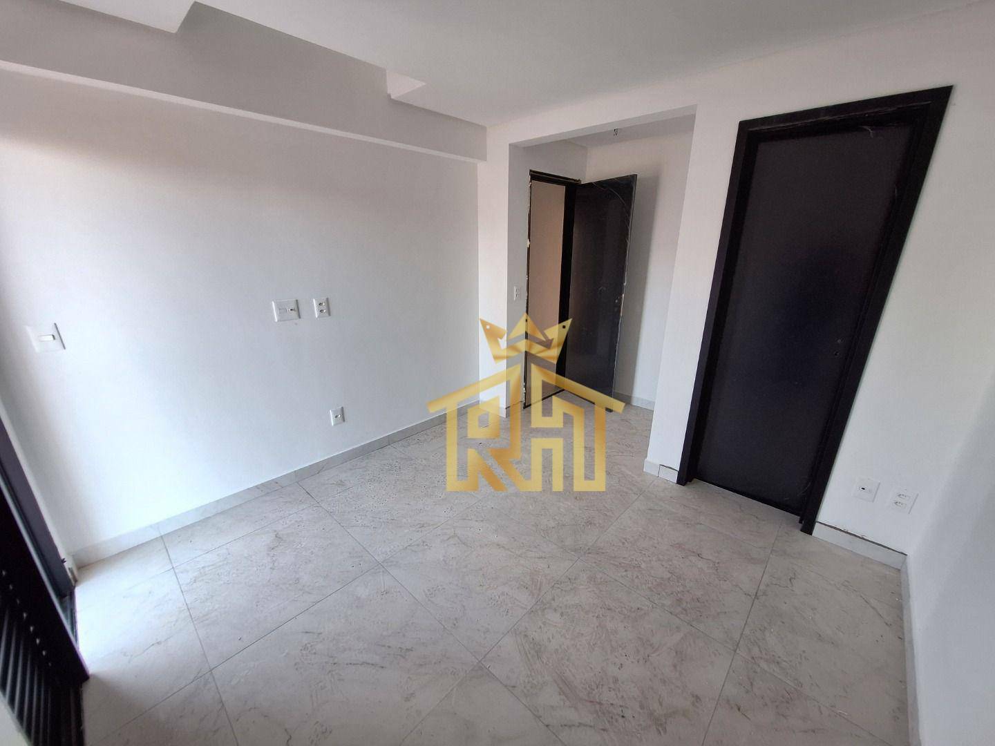 Apartamento à venda com 3 quartos, 135m² - Foto 22