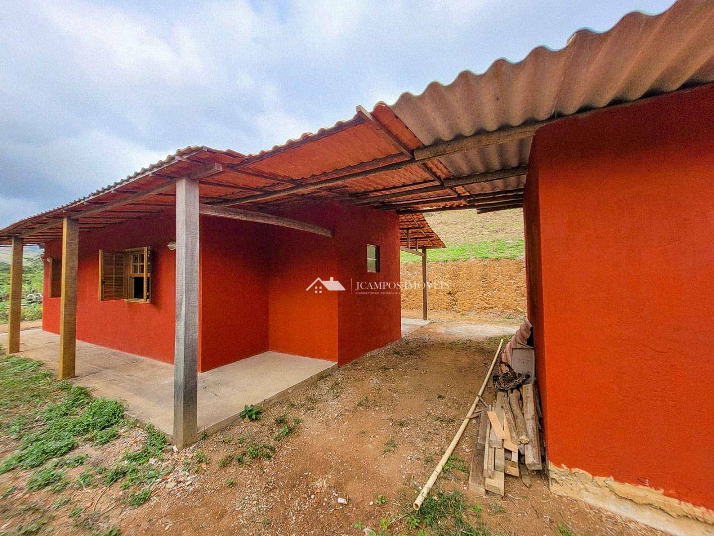 Casa à venda com 2 quartos, 100m² - Foto 8