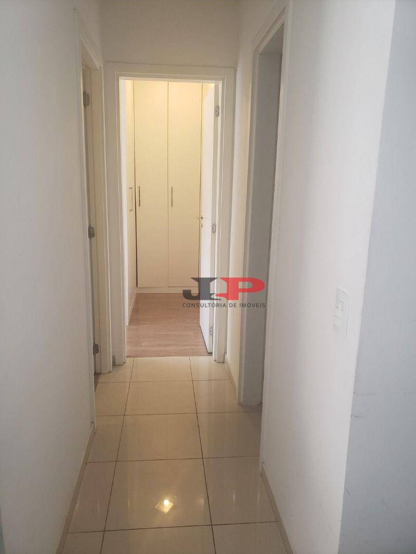 Apartamento para alugar com 2 quartos, 75m² - Foto 6