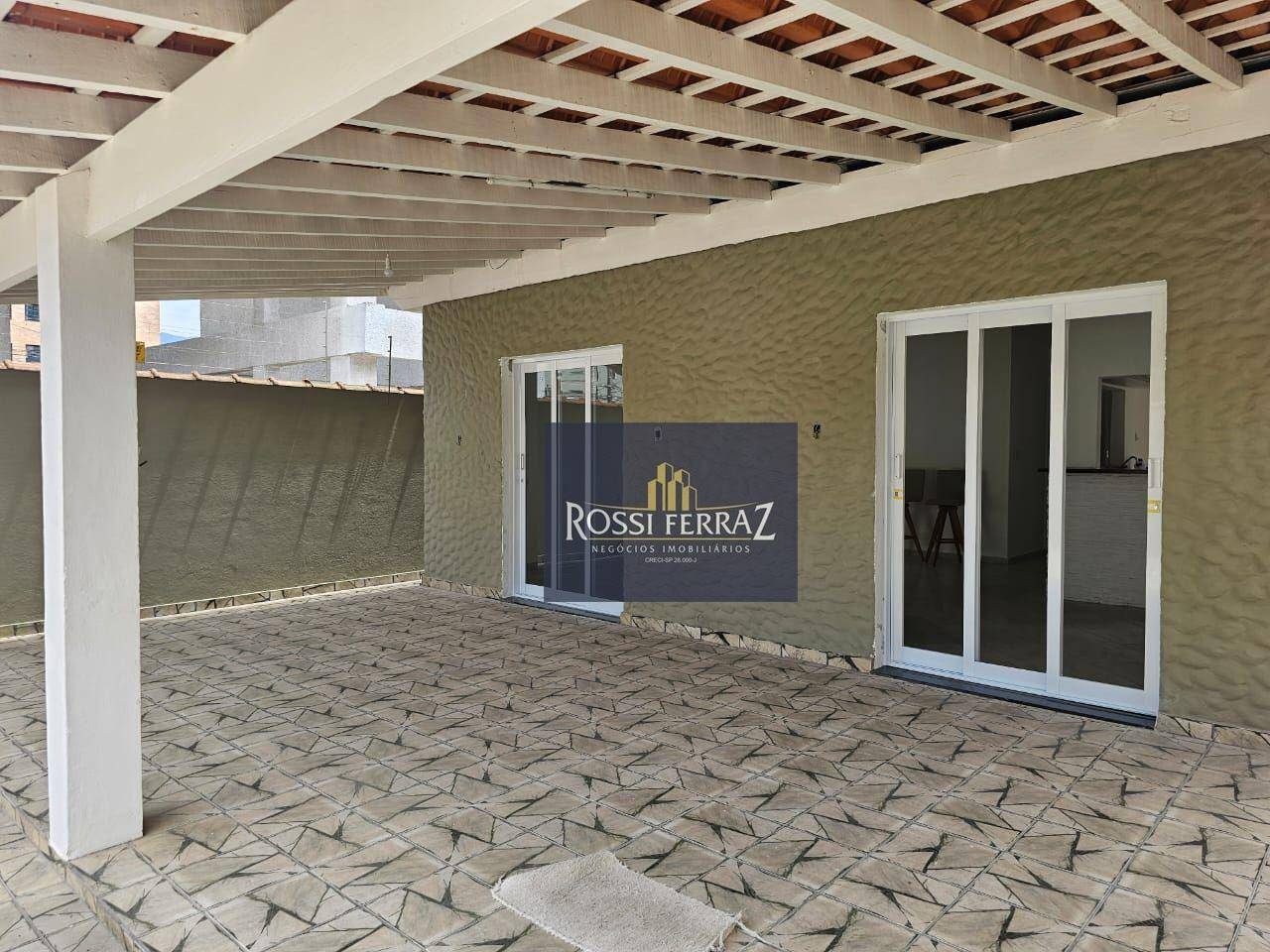 Casa à venda e aluguel com 4 quartos, 185m² - Foto 13