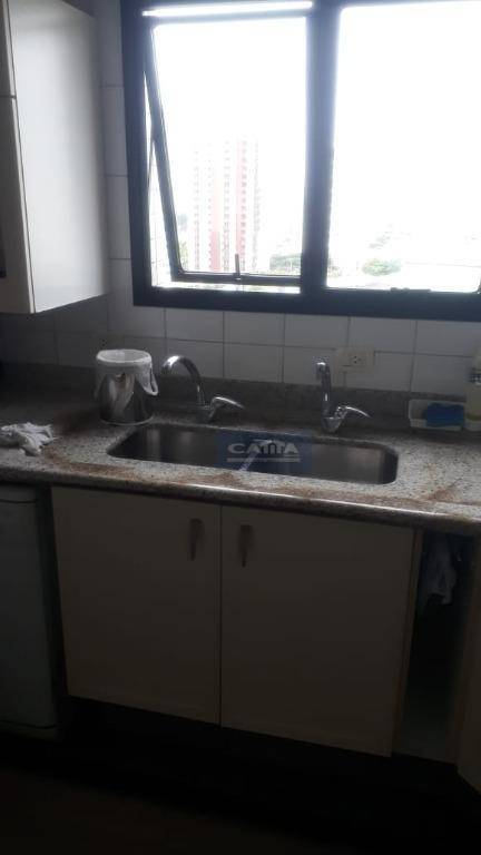 Apartamento à venda com 4 quartos, 188m² - Foto 7