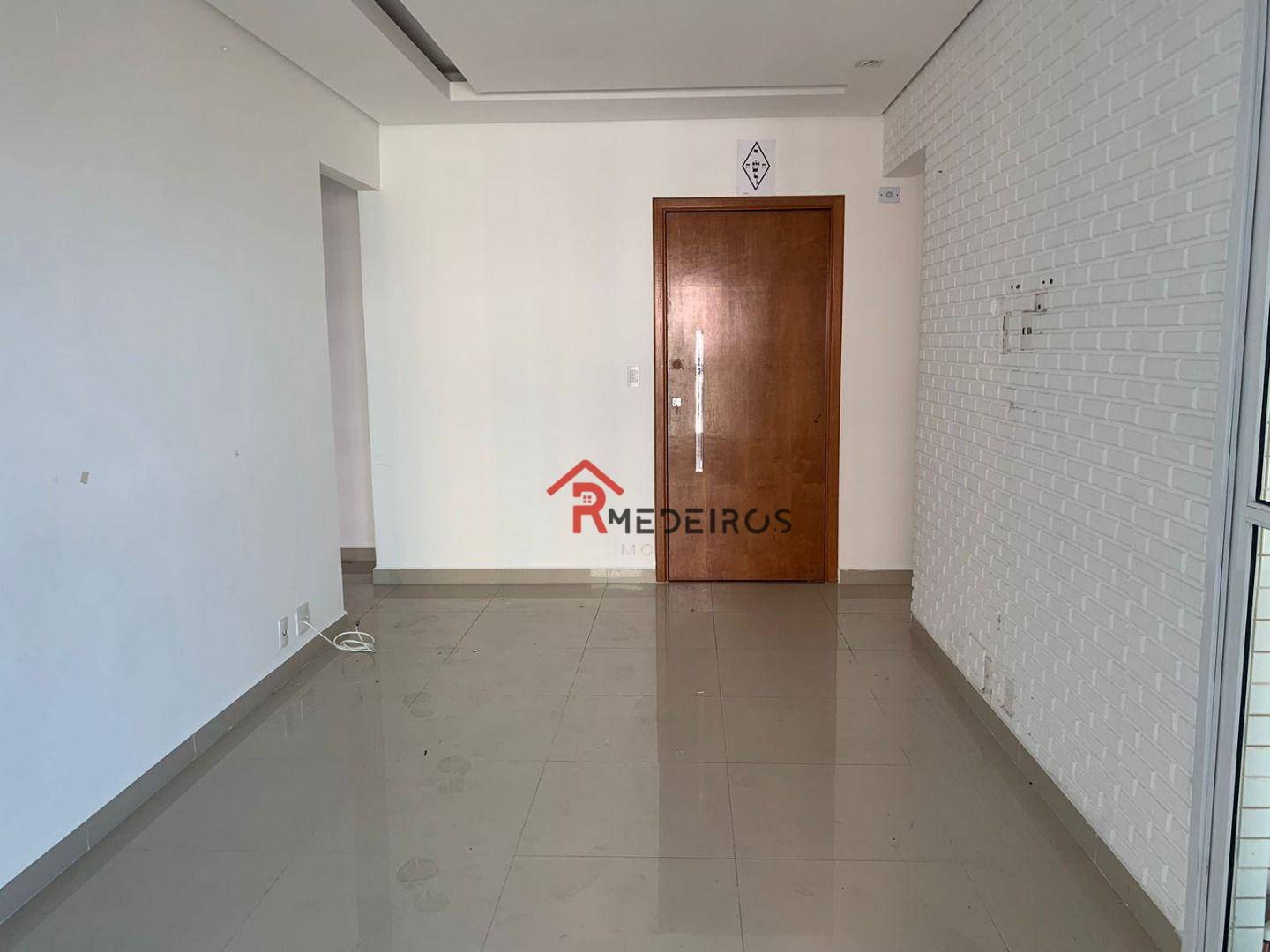 Apartamento para alugar com 2 quartos, 95m² - Foto 6