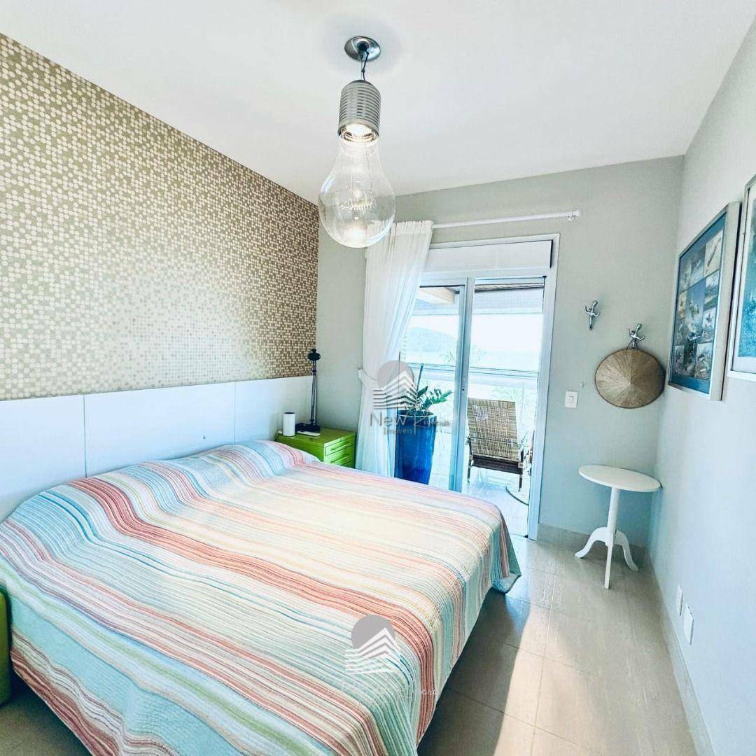 Apartamento para alugar com 4 quartos, 211m² - Foto 14