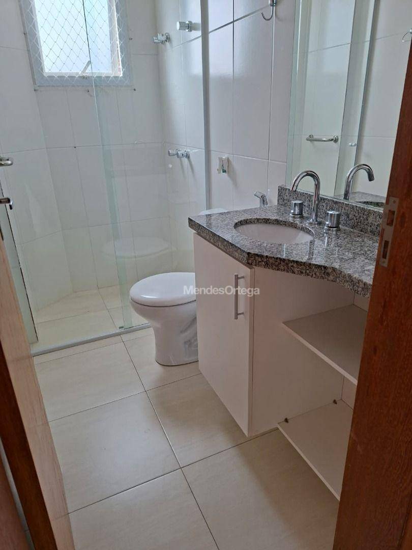 Apartamento para alugar com 2 quartos, 63m² - Foto 11