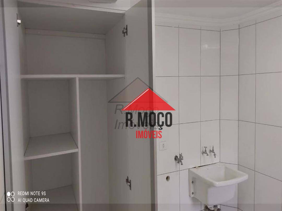 Sobrado à venda com 3 quartos, 100m² - Foto 11