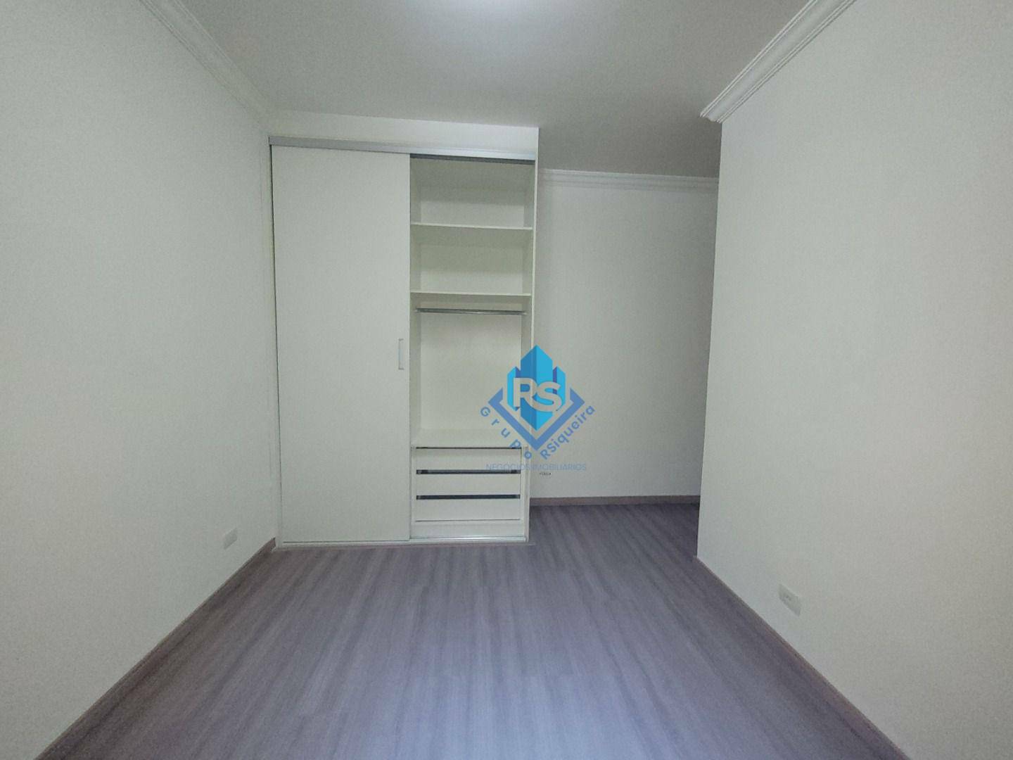 Sobrado à venda com 3 quartos, 245m² - Foto 23