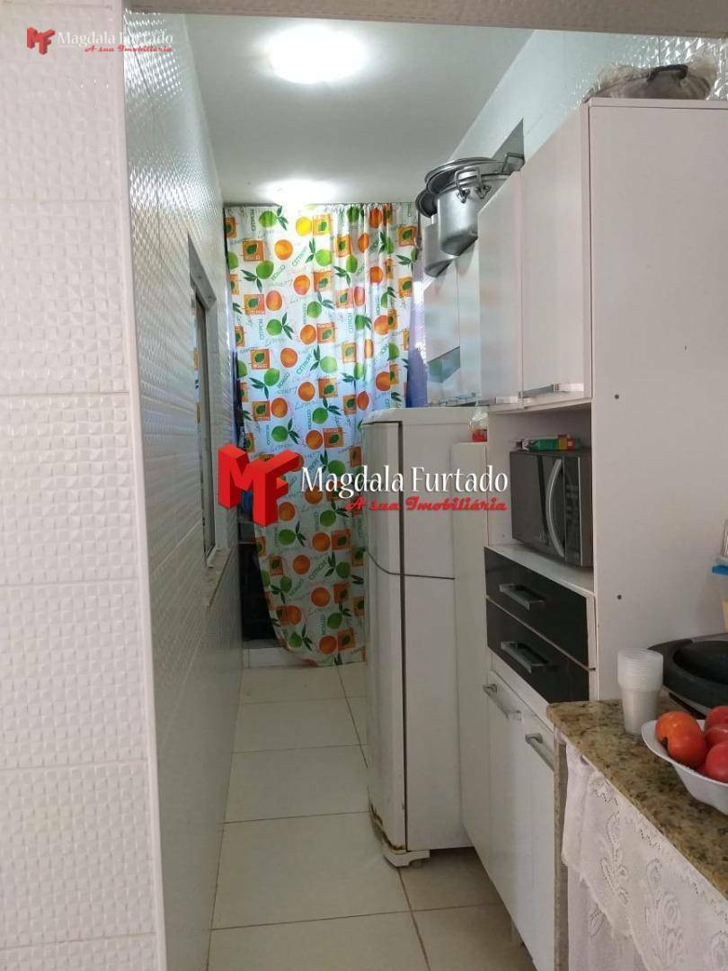 Casa à venda com 3 quartos, 160m² - Foto 8